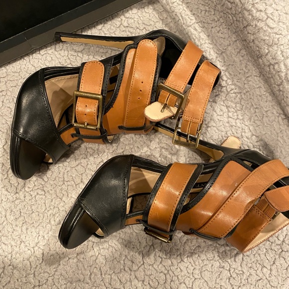 Shoemint buckle heels - Picture 4 of 9